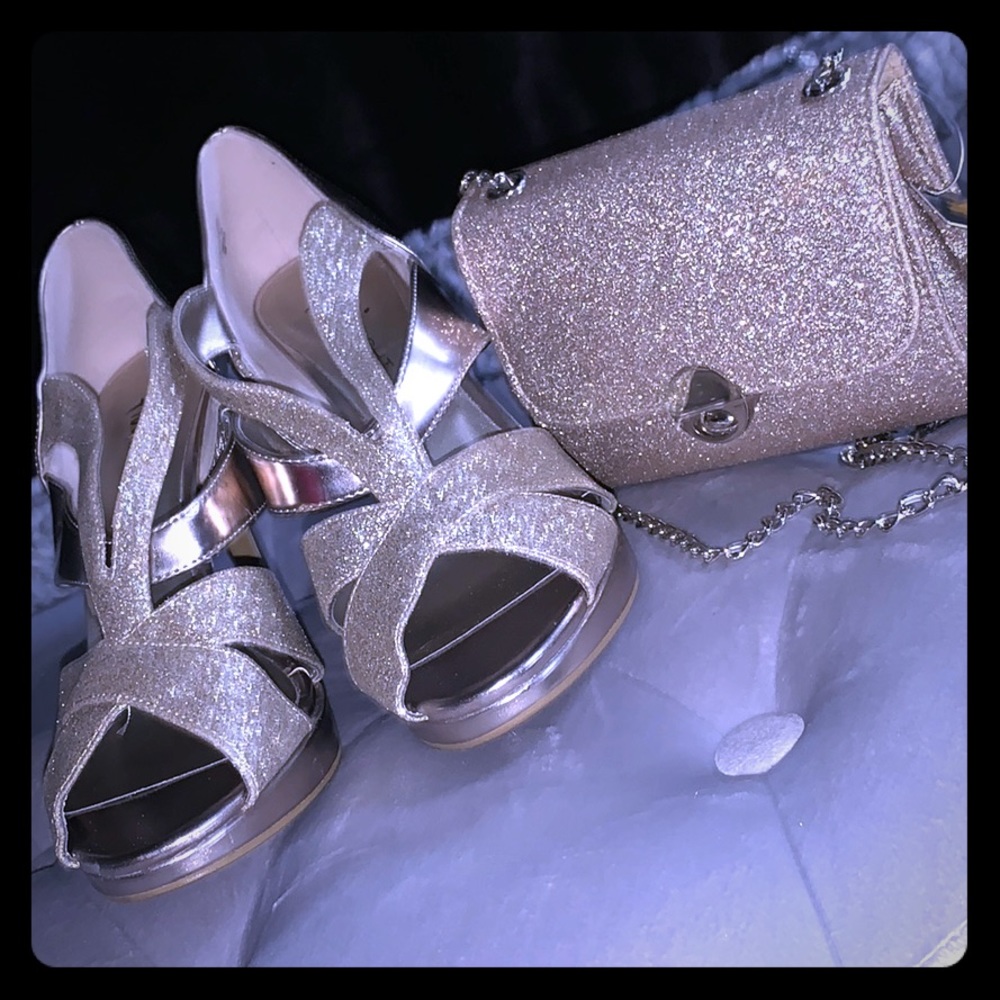 Gold Sparkly Party Heel & Clutch